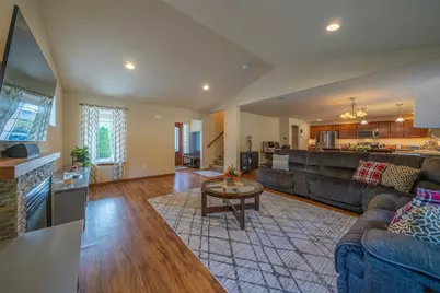 8651 83rd Street NE, Marysville, WA 98270 - Photo 6