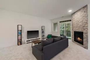 4491 248th Ln SE, Sammamish, WA 98029 - Photo 2