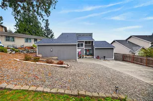 1108 Halsey Dr, Coupeville, WA 98239 - Photo 2