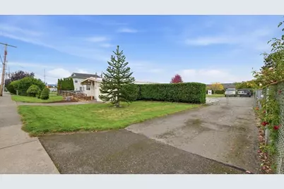 2379 E Section Street, Mount Vernon, WA 98274 - Photo 30