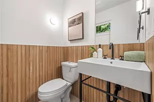 3024 NE 95th St, Seattle, WA 98115 - Photo 10