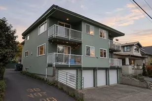 506 N 45th St, Seattle, WA 98103 - Photo 10