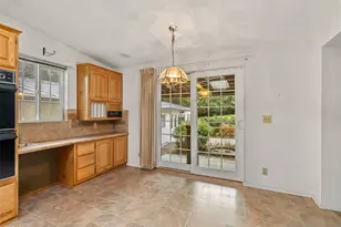 928 Jackson Ave, Raymond, WA 98577 - Photo 6