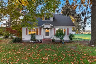 8596 District Line Rd, Burlington, WA 98233 - Photo 1