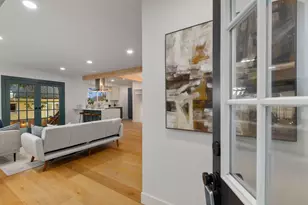 512 NW 44th St, Seattle, WA 98107 - Photo 4