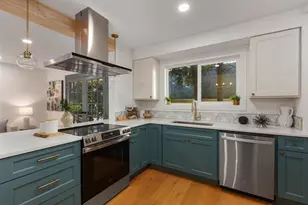 512 NW 44th St, Seattle, WA 98107 - Photo 8
