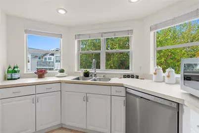 11570 Stone Avenue N #103A, Seattle, WA 98133 - Photo 16