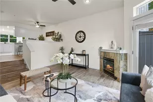 11570 Stone Ave N, Seattle, WA 98133 - Photo 8