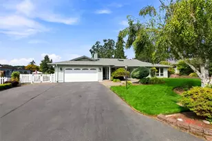 8205 Amber Dr SW, Lakewood, WA 98498 - Photo 2
