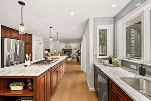 22109 NE 21st Way, Sammamish, WA 98074 - Photo 2