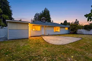 23107 84th Ave W, Edmonds, WA 98026 - Photo 2
