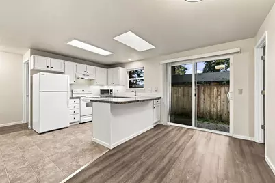 2115 Conger Avenue NW, Olympia, WA 98502 - Photo 12