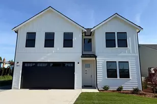 367 Polska St, Sedro Woolley, WA 98284 - Photo 1