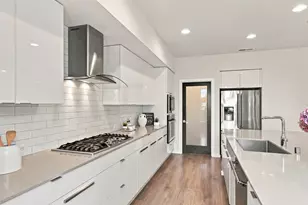 1765 Olympia Ct SE, Renton, WA 98058 - Photo 10
