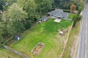 3540 Friendly Grove Rd NE, Olympia, WA 98506 - Photo 1