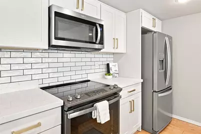 12506 26th Avenue NE #A103, Seattle, WA 98125 - Photo 18
