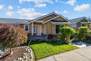 6441 Hunt Highlands Loop, Gig Harbor, WA 98335 - Photo 2