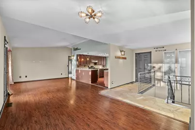 1531 Vista Drive, Puyallup, WA 98372 - Photo 2