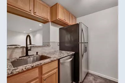 4727 176th Street SW #J12, Lynnwood, WA 98037 - Photo 12