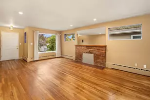 1710 Baker Ave, Everett, WA 98201 - Photo 4