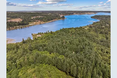 3911 Flat Top Drive, Bremerton, WA 98312 - Photo 2
