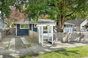 7916 Maple Ave SE, Snoqualmie, WA 98065 - Photo 38
