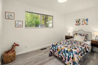 8810 NE 187th Street, Bothell, WA 98011 - Photo 18