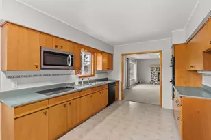 602 Harrison St N, Raymond, WA 98577 - Photo 8