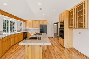 232 Timberwood Dr, Castle Rock, WA 98611 - Photo 10