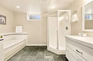 8008 21st Ave NW, Seattle, WA 98117 - Photo 24