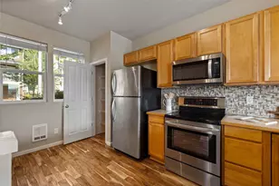 7722 39th Ave S, Seattle, WA 98118 - Photo 8