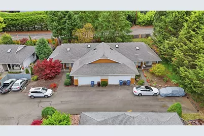 4664 -4666 67th Avenue Ct W, University Place, WA 98466 - Photo 2