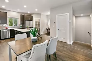 309 207th Pl SE, Bothell, WA 98012 - Photo 6