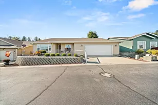 1837 Heritage Dr, Wenatchee, WA 98801 - Photo 2