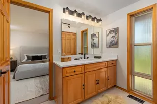 15010 SE 46th Way, Bellevue, WA 98006 - Photo 18