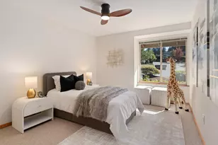 15010 SE 46th Way, Bellevue, WA 98006 - Photo 20