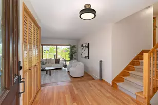 15010 SE 46th Way, Bellevue, WA 98006 - Photo 2