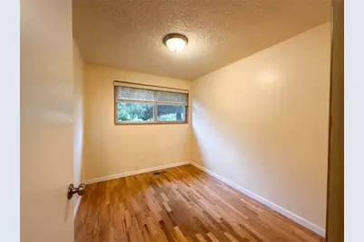 10401 130th Street, Kirkland, WA 98034 - Photo 14