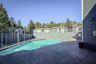 14002 NE 181st Pl, Woodinville, WA 98072 - Photo 20