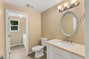 21336 NE 1st St, Sammamish, WA 98074 - Photo 16