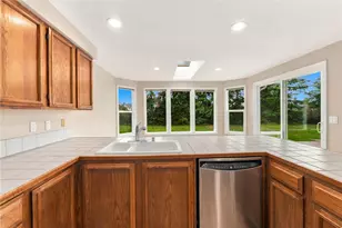 21336 NE 1st St, Sammamish, WA 98074 - Photo 6