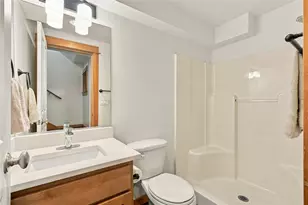 9243 35th Ave SW, Seattle, WA 98126 - Photo 6