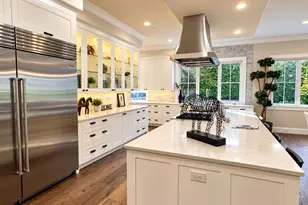 2121 109th Ave SE, Bellevue, WA 98004 - Photo 4