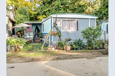 7028 SW 208th St #12, Lynnwood, WA 98036 - Photo 2