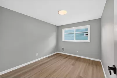 1009 S 34th Street, Tacoma, WA 98418 - Photo 12
