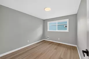 1009 S 34th St, Tacoma, WA 98418 - Photo 12