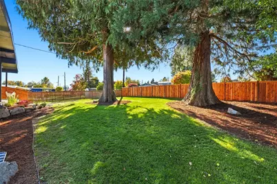 17028 Larch Way, Lynnwood, WA 98037 - Photo 36
