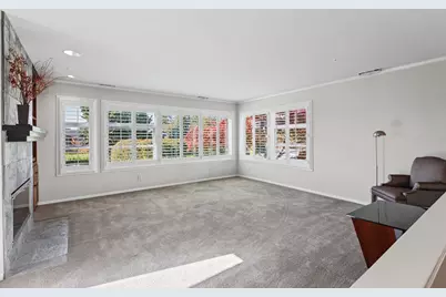 10115 NE 62nd Street #A202, Kirkland, WA 98033 - Photo 10