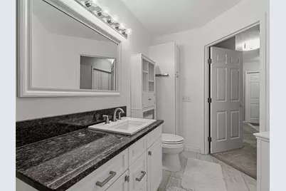 18501 SE Newport Way #H136, Issaquah, WA 98027 - Photo 24