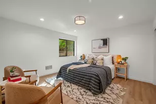 5201 S Holly St, Seattle, WA 98118 - Photo 8